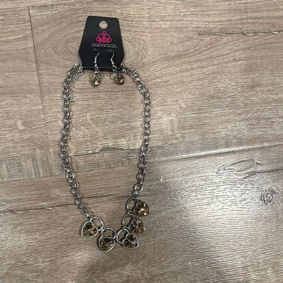 Paparazzi Silver and Gold Heart Jewelry Set - Picture 2 of 4